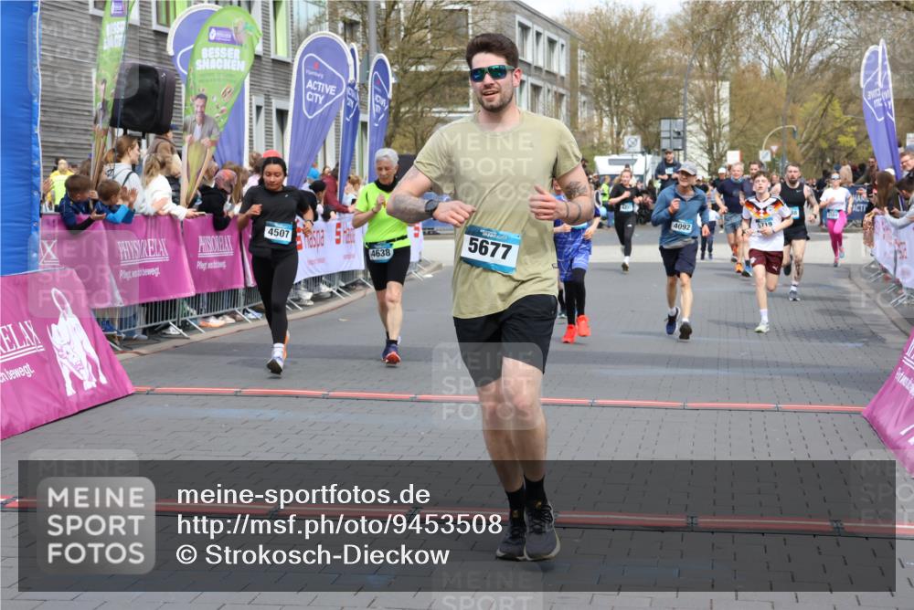 12.04.2026 - 45. Internationalen Wilhelmsburger Insellauf Strokosch-Dieckow http://msf.ph/oto/9453508 12.04.2026 13:06:33 Ziel 4236, 5677, 4507, 4638, 4010, 4011, 5719, 4092, 4819, 5588, 2335 meine-sportfotos.de