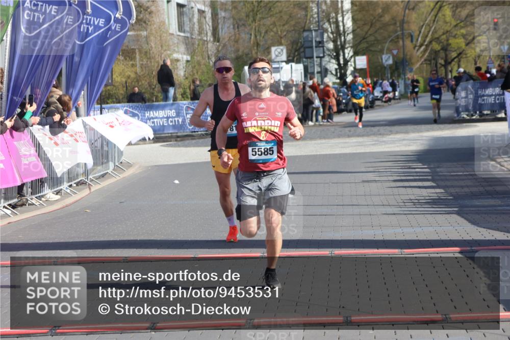12.04.2026 - 45. Internationalen Wilhelmsburger Insellauf Strokosch-Dieckow http://msf.ph/oto/9453531 12.04.2026 10:27:57 Ziel 5585, 2181 meine-sportfotos.de