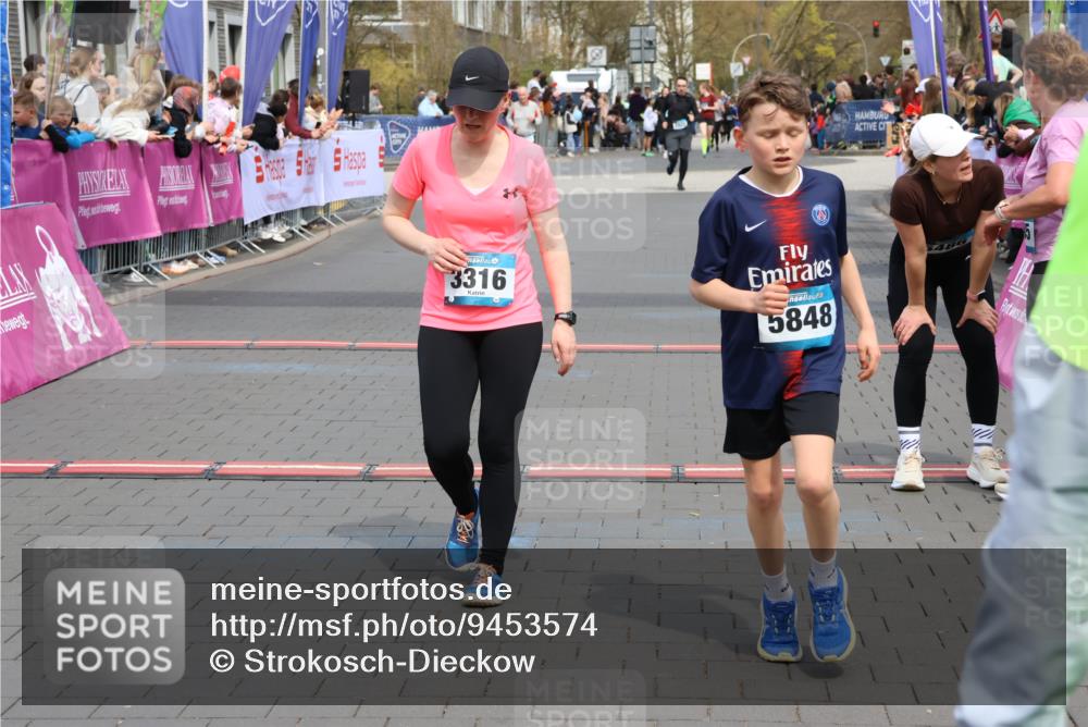 12.04.2026 - 45. Internationalen Wilhelmsburger Insellauf Strokosch-Dieckow http://msf.ph/oto/9453574 12.04.2026 13:06:14 Ziel 4219, 5848 meine-sportfotos.de
