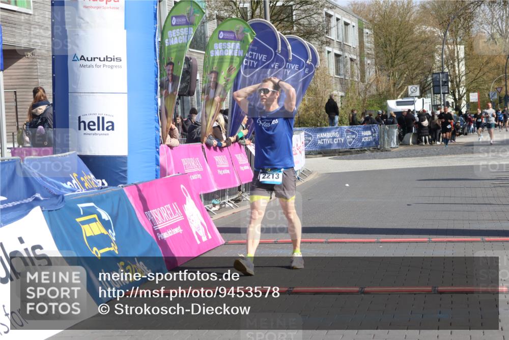 12.04.2026 - 45. Internationalen Wilhelmsburger Insellauf Strokosch-Dieckow http://msf.ph/oto/9453578 12.04.2026 10:28:12 Ziel 4580, 2213 meine-sportfotos.de