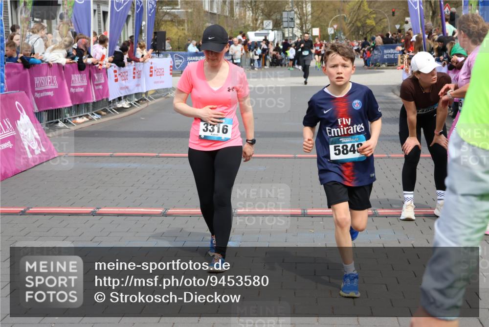 12.04.2026 - 45. Internationalen Wilhelmsburger Insellauf Strokosch-Dieckow http://msf.ph/oto/9453580 12.04.2026 13:06:14 Ziel 4219, 5848 meine-sportfotos.de