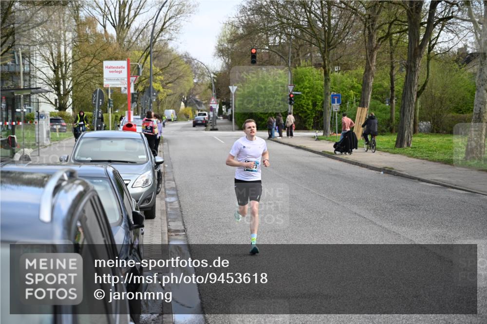 12.04.2026 - 45. Internationalen Wilhelmsburger Insellauf J. Mangold http://msf.ph/oto/9453618 12.04.2026 10:12:23 Ziel 2873 meine-sportfotos.de