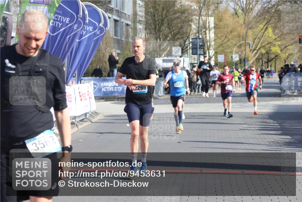 12.04.2026 - 45. Internationalen Wilhelmsburger Insellauf Strokosch-Dieckow http://msf.ph/oto/9453631 12.04.2026 10:28:31 Ziel 2265, 5473 meine-sportfotos.de