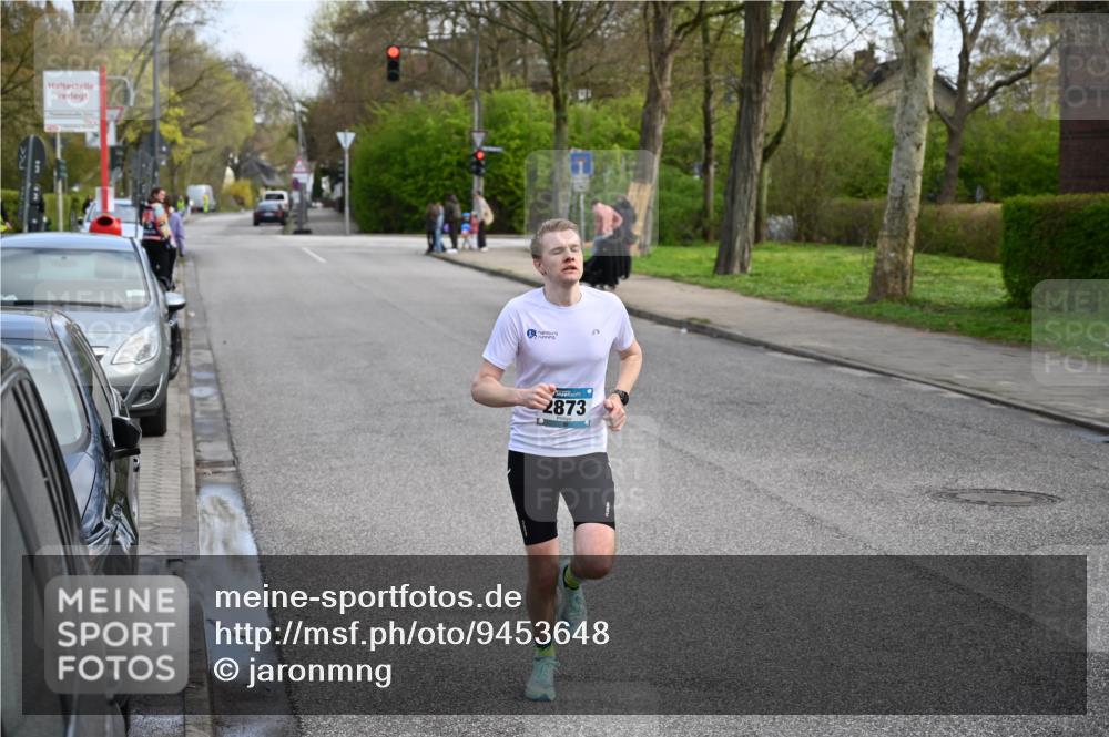 12.04.2026 - 45. Internationalen Wilhelmsburger Insellauf J. Mangold http://msf.ph/oto/9453648 12.04.2026 10:12:25 Ziel 2873 meine-sportfotos.de