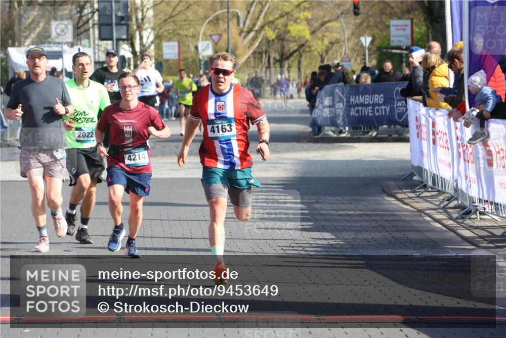 12.04.2026 - 45. Internationalen Wilhelmsburger Insellauf Strokosch-Dieckow http://msf.ph/oto/9453649 12.04.2026 10:28:34 Ziel 2265, 5473, 4163, 4214, 2022, 4068, 4294 meine-sportfotos.de