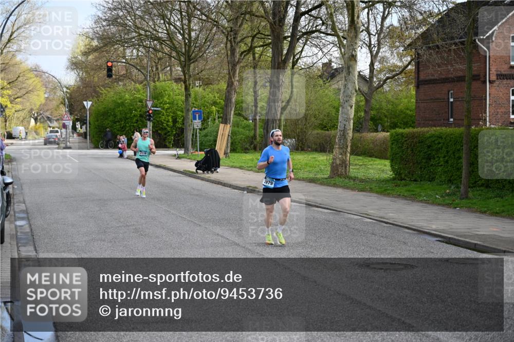 12.04.2026 - 45. Internationalen Wilhelmsburger Insellauf J. Mangold http://msf.ph/oto/9453736 12.04.2026 10:13:49 Ziel 2119, 3979 meine-sportfotos.de