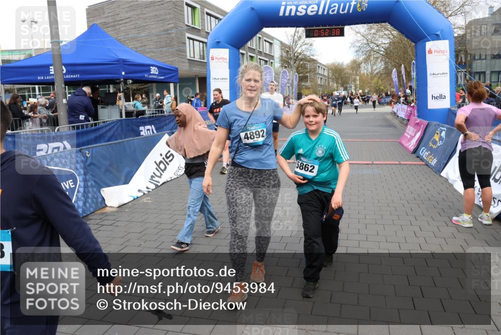12.04.2026 - 45. Internationalen Wilhelmsburger Insellauf Strokosch-Dieckow http://msf.ph/oto/9453984 12.04.2026 13:05:38 Ziel 5752, 3817 meine-sportfotos.de
