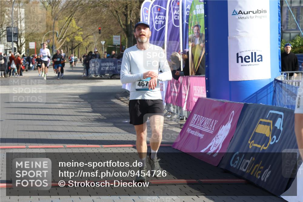 12.04.2026 - 45. Internationalen Wilhelmsburger Insellauf Strokosch-Dieckow http://msf.ph/oto/9454726 12.04.2026 10:30:22 Ziel 4670 meine-sportfotos.de