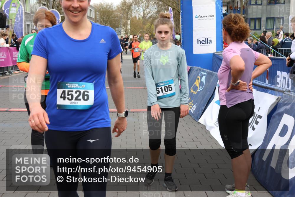 12.04.2026 - 45. Internationalen Wilhelmsburger Insellauf Strokosch-Dieckow http://msf.ph/oto/9454905 12.04.2026 13:04:08 Ziel 4217, 5433, 5430, 5105, 2580, 2412, 5448, 5150, 5668, 5198, 4372, 3737, 3736, 4373, 3883 meine-sportfotos.de