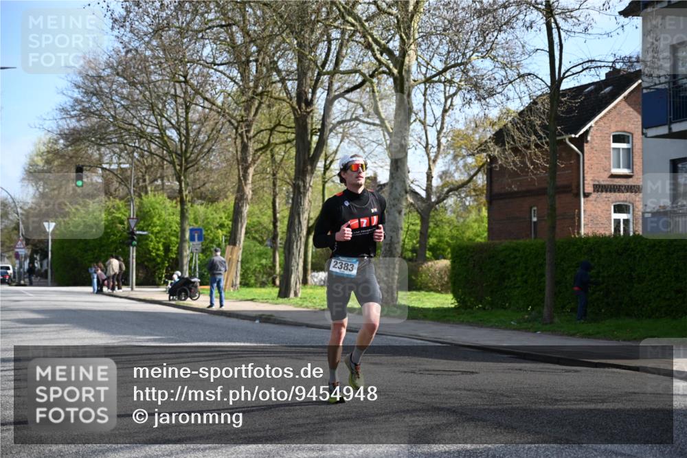 12.04.2026 - 45. Internationalen Wilhelmsburger Insellauf J. Mangold http://msf.ph/oto/9454948 12.04.2026 10:23:00 Ziel 4384, 4291, 2383, 3776, 5812, 4953, 5237, 4381, 4566 meine-sportfotos.de