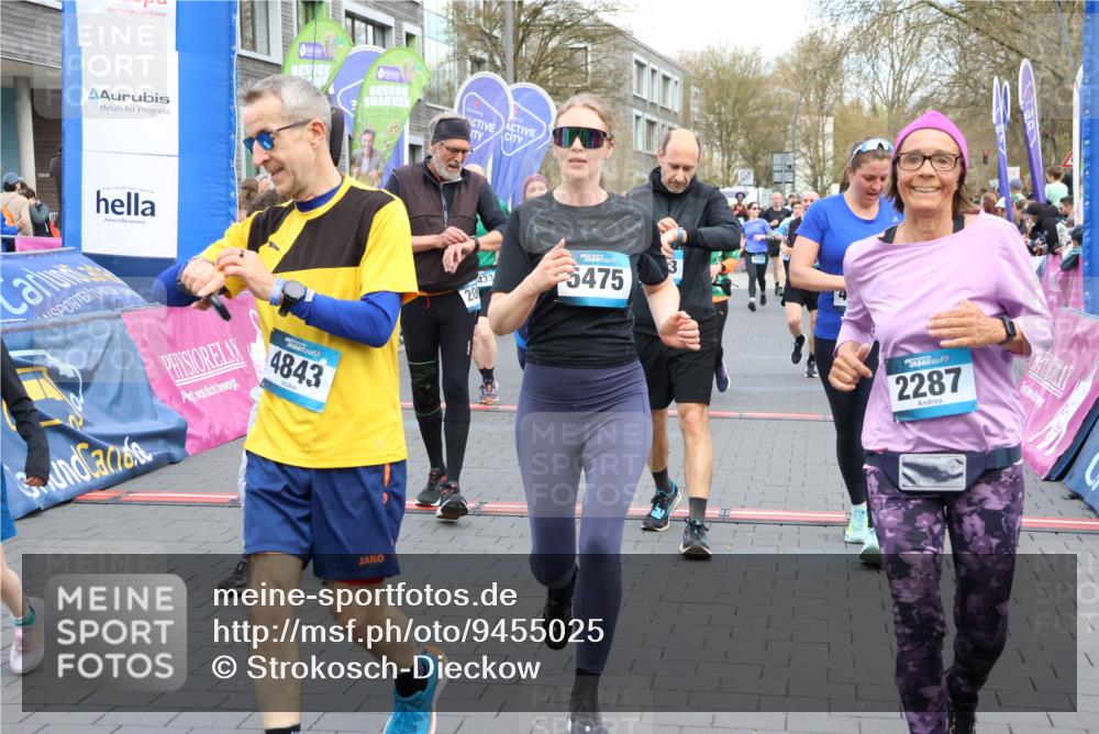 12.04.2026 - 45. Internationalen Wilhelmsburger Insellauf Strokosch-Dieckow http://msf.ph/oto/9455025 12.04.2026 13:04:04 Ziel 4842, 2287, 4843, 4526, 5475, 2007, 3523, 4217, 5433, 5430, 5105, 2580, 2412, 5448, 5150 meine-sportfotos.de