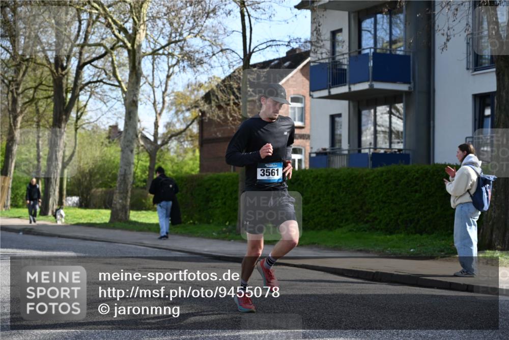 12.04.2026 - 45. Internationalen Wilhelmsburger Insellauf J. Mangold http://msf.ph/oto/9455078 12.04.2026 10:23:47 Ziel 3561, 4492, 5684, 3476, 2702, 3351, 3813, 4052 meine-sportfotos.de