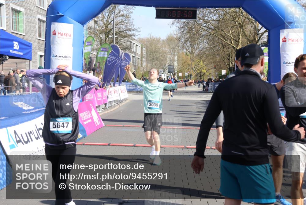 12.04.2026 - 45. Internationalen Wilhelmsburger Insellauf Strokosch-Dieckow http://msf.ph/oto/9455291 12.04.2026 10:43:49 Ziel 2039 meine-sportfotos.de