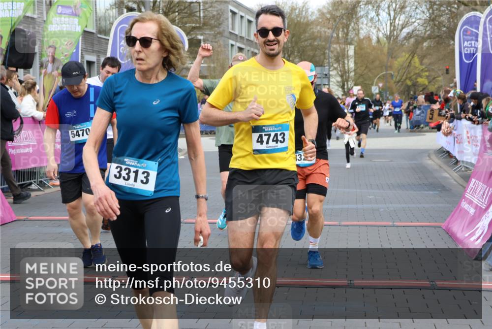 12.04.2026 - 45. Internationalen Wilhelmsburger Insellauf Strokosch-Dieckow http://msf.ph/oto/9455310 12.04.2026 13:03:49 Ziel 3313, 5470, 4743, 4323, 3962, 3652, 2642 meine-sportfotos.de