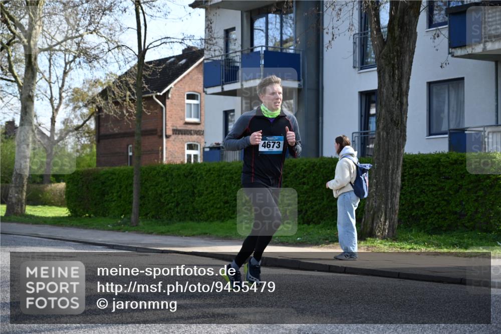 12.04.2026 - 45. Internationalen Wilhelmsburger Insellauf J. Mangold http://msf.ph/oto/9455479 12.04.2026 10:26:43 Ziel 4673, 5344, 4941, 5503, 5055, 5301, 2994, 5685, 4528, 3815, 5440, 5279, 2659, 5645 meine-sportfotos.de