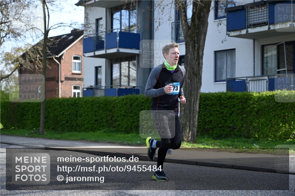 12.04.2026 - 45. Internationalen Wilhelmsburger Insellauf J. Mangold http://msf.ph/oto/9455484 12.04.2026 10:26:44 Ziel 4673, 5344, 4941, 5503, 5055, 5301, 2994, 5685, 4528, 3815, 5440, 5279, 2659, 5645 meine-sportfotos.de