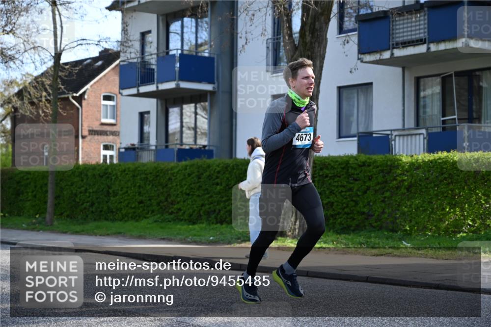 12.04.2026 - 45. Internationalen Wilhelmsburger Insellauf J. Mangold http://msf.ph/oto/9455485 12.04.2026 10:26:44 Ziel 4673, 5344, 4941, 5503, 5055, 5301, 2994, 5685, 4528, 3815, 5440, 5279, 2659, 5645 meine-sportfotos.de