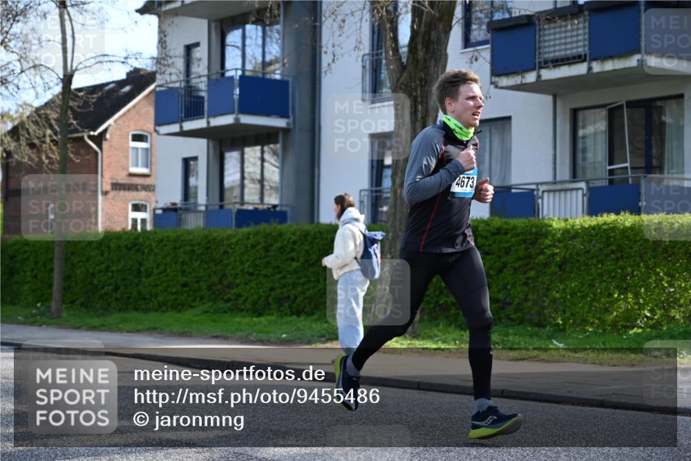 12.04.2026 - 45. Internationalen Wilhelmsburger Insellauf J. Mangold http://msf.ph/oto/9455486 12.04.2026 10:26:44 Ziel 4673, 5344, 4941, 5503, 5055, 5301, 2994, 5685, 4528, 3815, 5440, 5279, 2659, 5645 meine-sportfotos.de