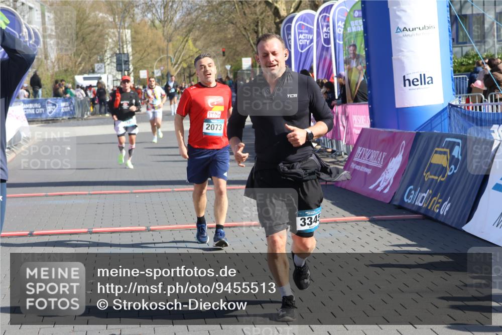 12.04.2026 - 45. Internationalen Wilhelmsburger Insellauf Strokosch-Dieckow http://msf.ph/oto/9455513 12.04.2026 10:44:20 Ziel 3345, 2073, 4829 meine-sportfotos.de
