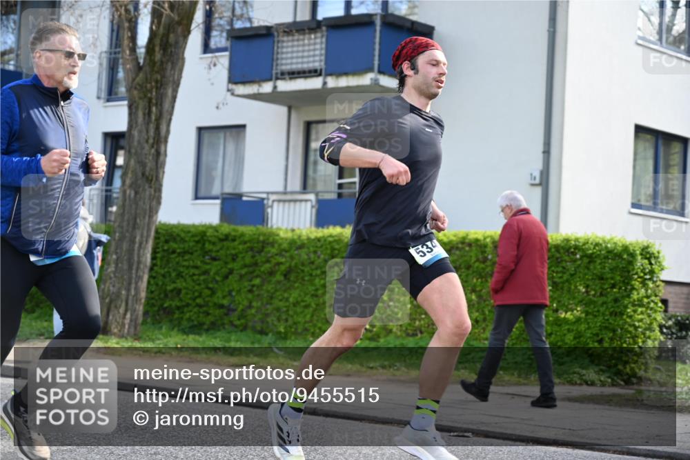 12.04.2026 - 45. Internationalen Wilhelmsburger Insellauf J. Mangold http://msf.ph/oto/9455515 12.04.2026 10:26:54 Ziel 5344, 4941, 5503, 5055, 5301, 2994, 2994, 5685, 4528, 3815, 5440, 5279, 2659, 5645, 5585, 2181 meine-sportfotos.de