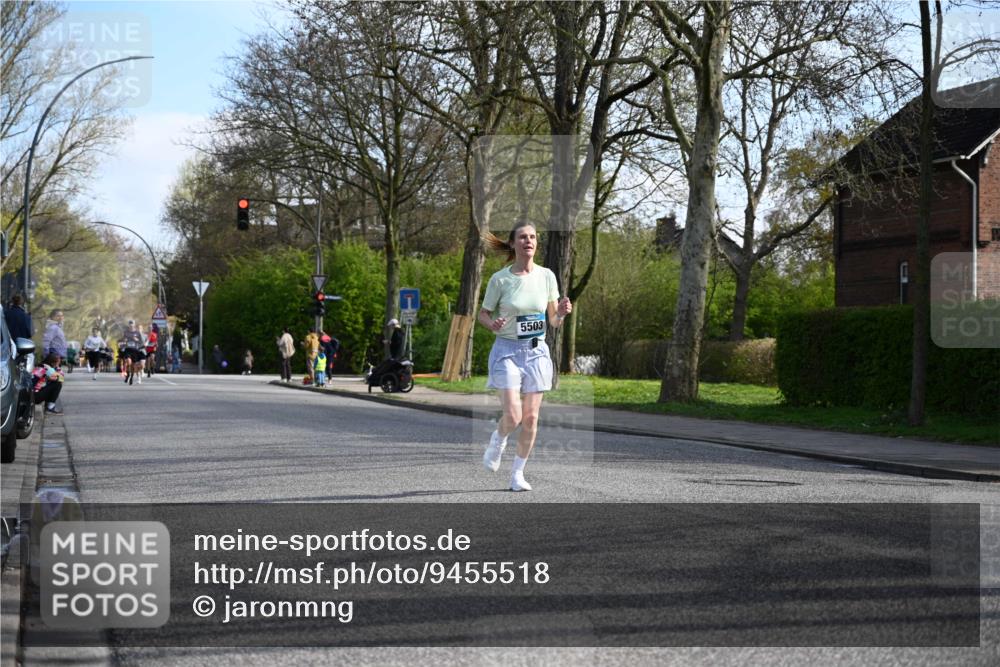 12.04.2026 - 45. Internationalen Wilhelmsburger Insellauf J. Mangold http://msf.ph/oto/9455518 12.04.2026 10:26:57 Ziel 5344, 4941, 5503, 5055, 5301, 2994, 5685, 4528, 3815, 5440, 5279, 2659, 5645, 5585, 2181 meine-sportfotos.de