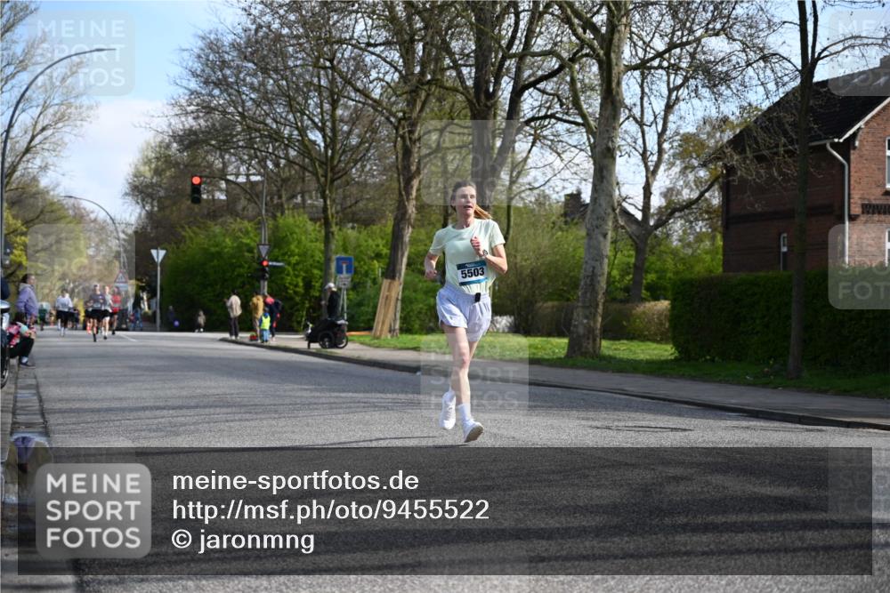 12.04.2026 - 45. Internationalen Wilhelmsburger Insellauf J. Mangold http://msf.ph/oto/9455522 12.04.2026 10:26:57 Ziel 5344, 4941, 5503, 5055, 5301, 2994, 5685, 4528, 3815, 5440, 5279, 2659, 5645, 5585, 2181 meine-sportfotos.de