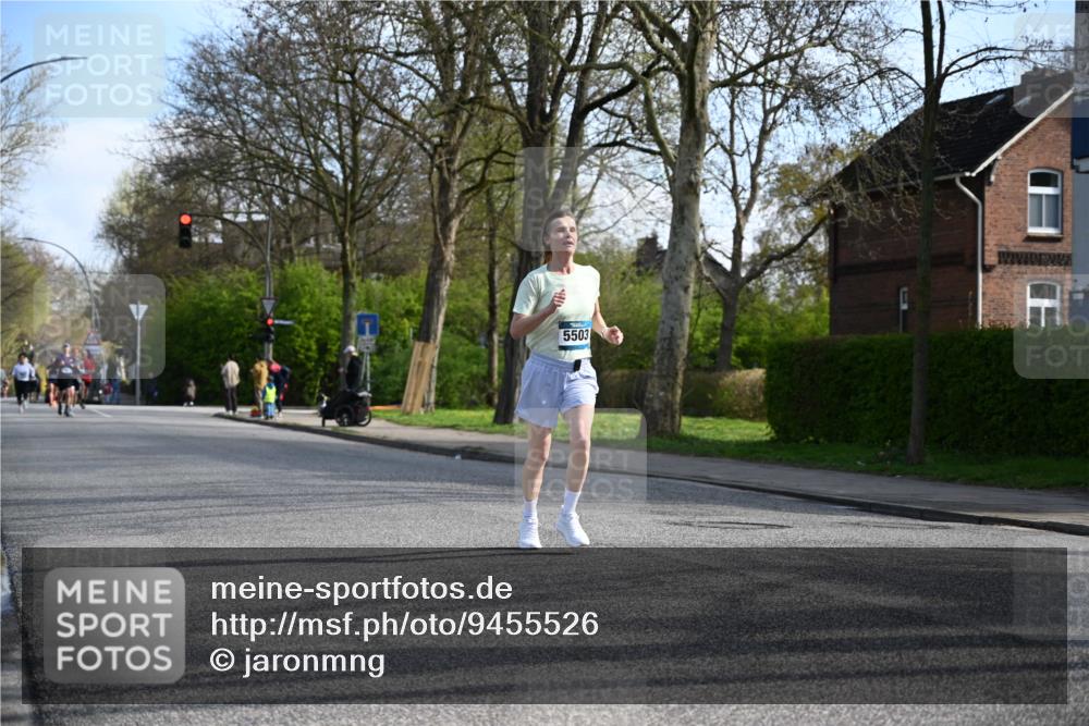 12.04.2026 - 45. Internationalen Wilhelmsburger Insellauf J. Mangold http://msf.ph/oto/9455526 12.04.2026 10:26:58 Ziel 5344, 4941, 5503, 5055, 5301, 2994, 5685, 5685, 4528, 3815, 5440, 5279, 2659, 5645, 5585, 2181 meine-sportfotos.de