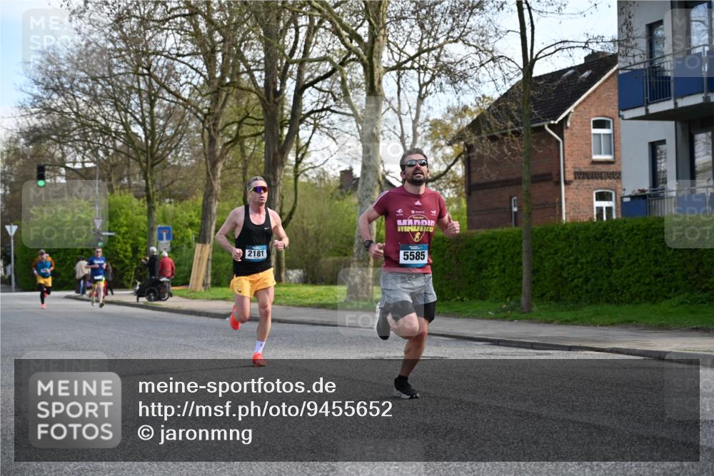 12.04.2026 - 45. Internationalen Wilhelmsburger Insellauf J. Mangold http://msf.ph/oto/9455652 12.04.2026 10:27:36 Ziel 5585, 2181, 4580, 2213, 4651, 3562, 2265, 5473, 4163, 4214, 2022, 4068, 4294 meine-sportfotos.de