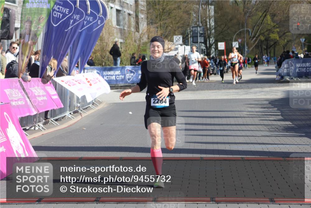 12.04.2026 - 45. Internationalen Wilhelmsburger Insellauf Strokosch-Dieckow http://msf.ph/oto/9455732 12.04.2026 10:31:42 Ziel 5526, 2284 meine-sportfotos.de