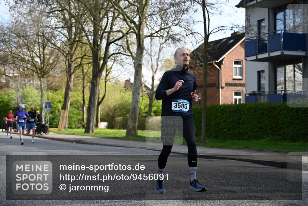 12.04.2026 - 45. Internationalen Wilhelmsburger Insellauf J. Mangold http://msf.ph/oto/9456091 12.04.2026 10:28:39 Ziel 4831, 3141, 4883, 2979, 3585, 4154, 3473, 4075, 4144, 5316, 3514, 2793, 3777, 4979, 4087, 3735, 3778 meine-sportfotos.de