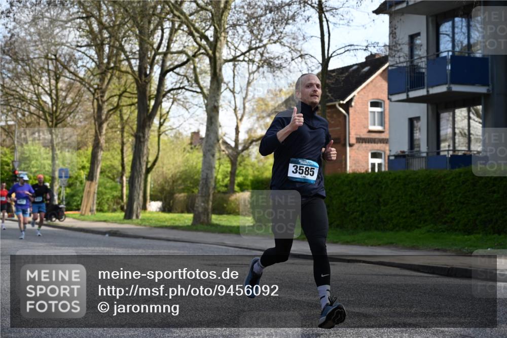 12.04.2026 - 45. Internationalen Wilhelmsburger Insellauf J. Mangold http://msf.ph/oto/9456092 12.04.2026 10:28:39 Ziel 4831, 3141, 4883, 2979, 3585, 4154, 3473, 4075, 4144, 5316, 3514, 2793, 3777, 4979, 4087, 3735, 3778 meine-sportfotos.de