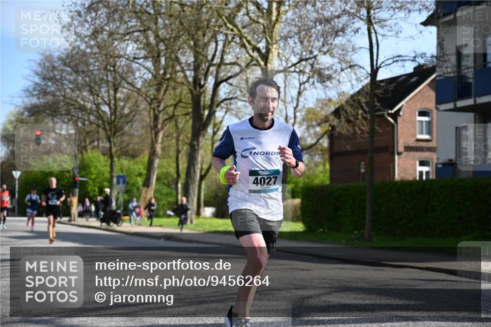 12.04.2026 - 45. Internationalen Wilhelmsburger Insellauf J. Mangold http://msf.ph/oto/9456264 12.04.2026 10:29:27 Ziel 3778, 4975, 4027, 5804, 3355, 4142, 2627, 3542, 4511, 5459, 4670, 4904 meine-sportfotos.de