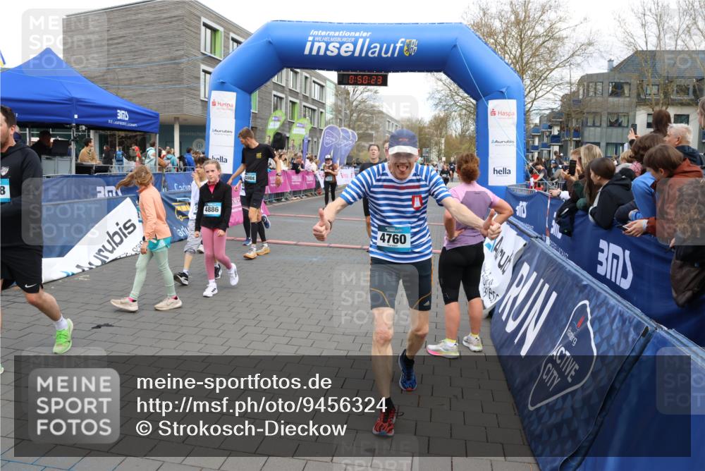 12.04.2026 - 45. Internationalen Wilhelmsburger Insellauf Strokosch-Dieckow http://msf.ph/oto/9456324 12.04.2026 13:03:23 Ziel 4760 meine-sportfotos.de