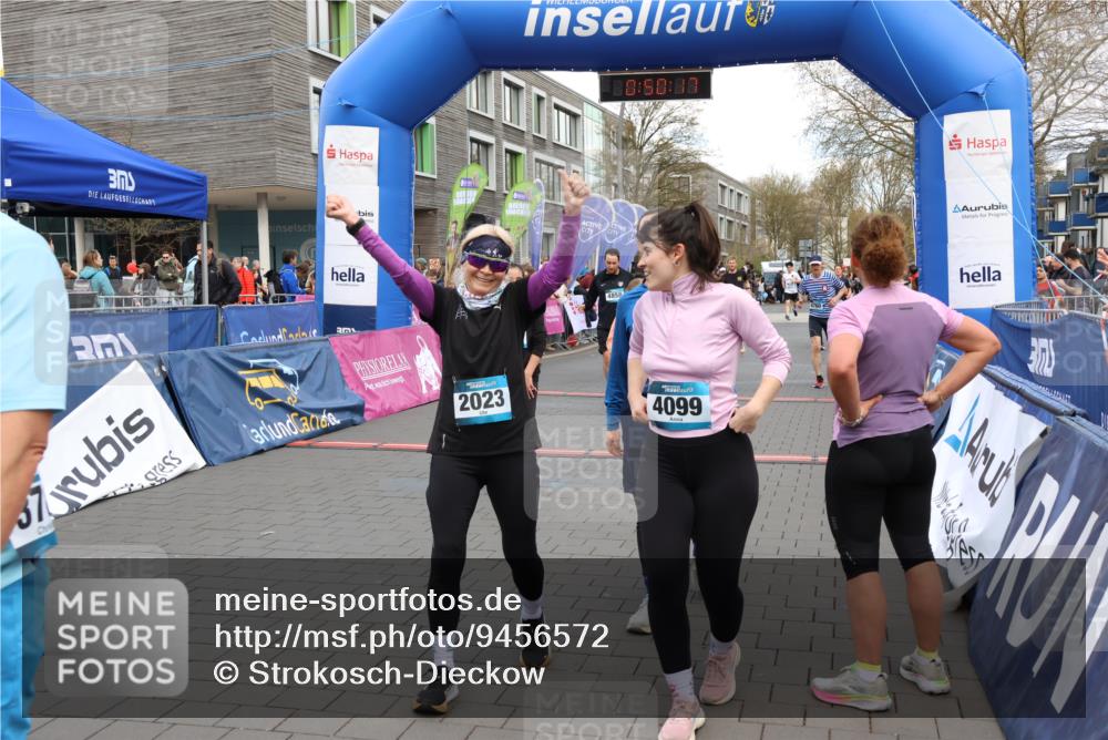 12.04.2026 - 45. Internationalen Wilhelmsburger Insellauf Strokosch-Dieckow http://msf.ph/oto/9456572 12.04.2026 13:03:17 Ziel 2023 meine-sportfotos.de