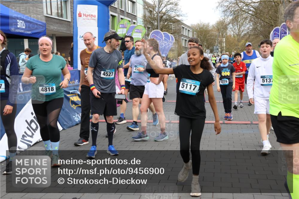 12.04.2026 - 45. Internationalen Wilhelmsburger Insellauf Strokosch-Dieckow http://msf.ph/oto/9456900 12.04.2026 13:02:50 Laufen  meine-sportfotos.de