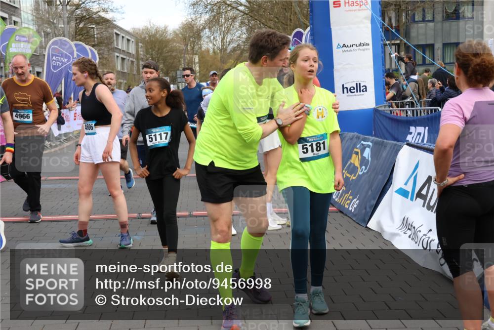 12.04.2026 - 45. Internationalen Wilhelmsburger Insellauf Strokosch-Dieckow http://msf.ph/oto/9456998 12.04.2026 13:02:49 Laufen  meine-sportfotos.de