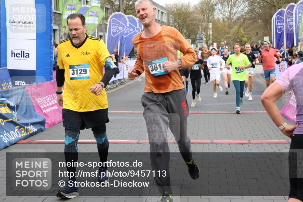 12.04.2026 - 45. Internationalen Wilhelmsburger Insellauf Strokosch-Dieckow http://msf.ph/oto/9457113 12.04.2026 13:02:42 Ziel 3129, 3616 meine-sportfotos.de
