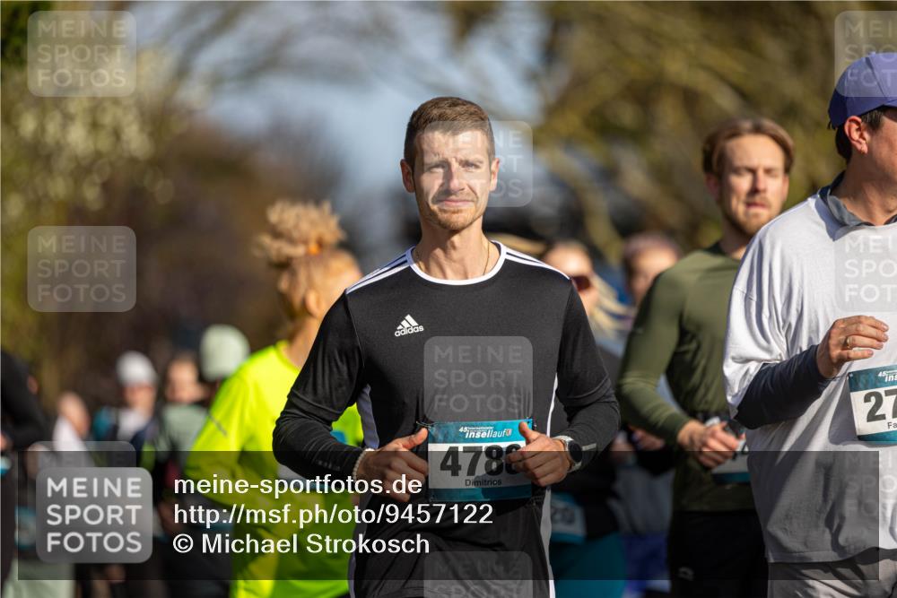 12.04.2026 - 45. Internationalen Wilhelmsburger Insellauf Michael Strokosch http://msf.ph/oto/9457122 12.04.2026 09:04:47 Laufen 45, 478, 27 meine-sportfotos.de
