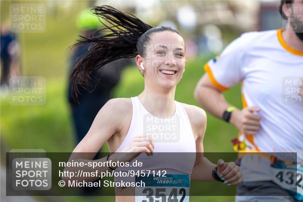 12.04.2026 - 45. Internationalen Wilhelmsburger Insellauf Michael Strokosch http://msf.ph/oto/9457142 12.04.2026 09:20:17 Laufen 45, 3542, 432 meine-sportfotos.de