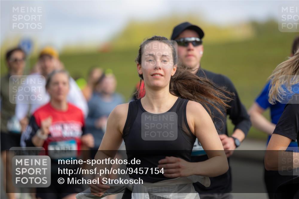 12.04.2026 - 45. Internationalen Wilhelmsburger Insellauf Michael Strokosch http://msf.ph/oto/9457154 12.04.2026 09:22:56 Laufen  meine-sportfotos.de