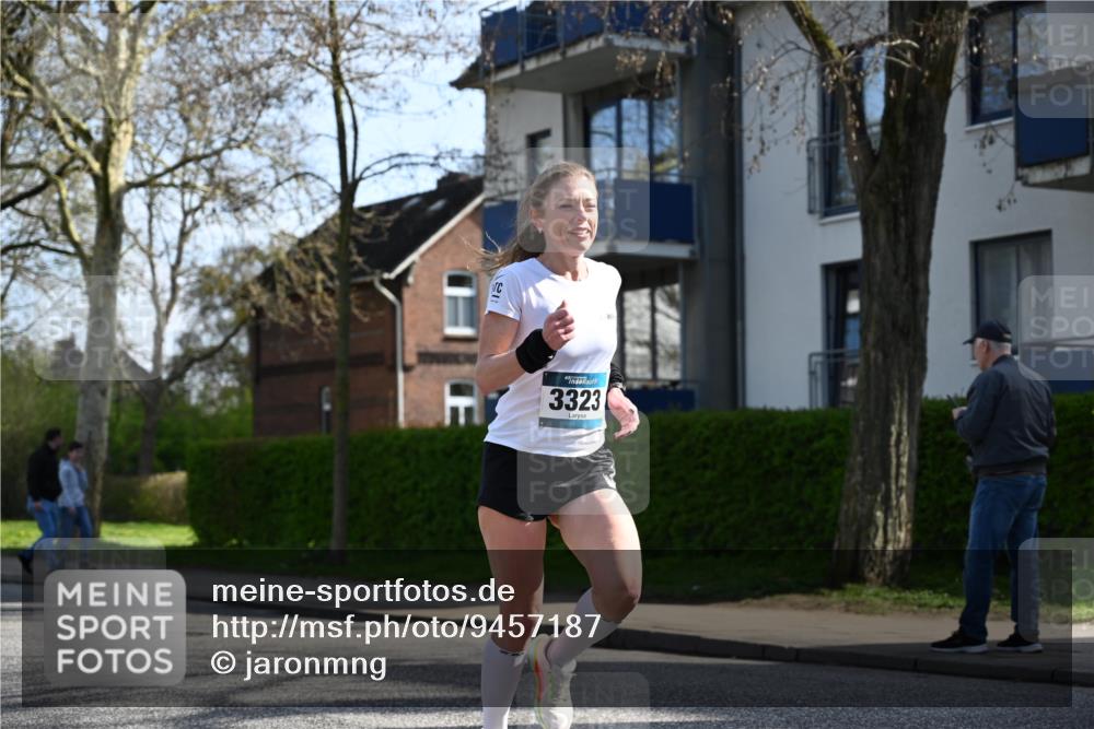 12.04.2026 - 45. Internationalen Wilhelmsburger Insellauf J. Mangold http://msf.ph/oto/9457187 12.04.2026 10:32:40 Ziel 4370, 3983, 3114, 4150, 3296, 3323, 5639, 2071, 3014, 5623, 3708, 4322, 3327, 5764, 5764, 2892 meine-sportfotos.de
