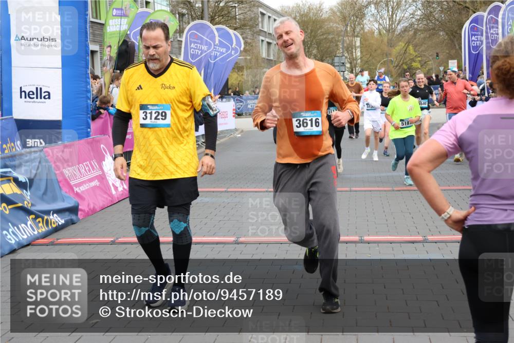 12.04.2026 - 45. Internationalen Wilhelmsburger Insellauf Strokosch-Dieckow http://msf.ph/oto/9457189 12.04.2026 13:02:42 Ziel 3129, 3616 meine-sportfotos.de