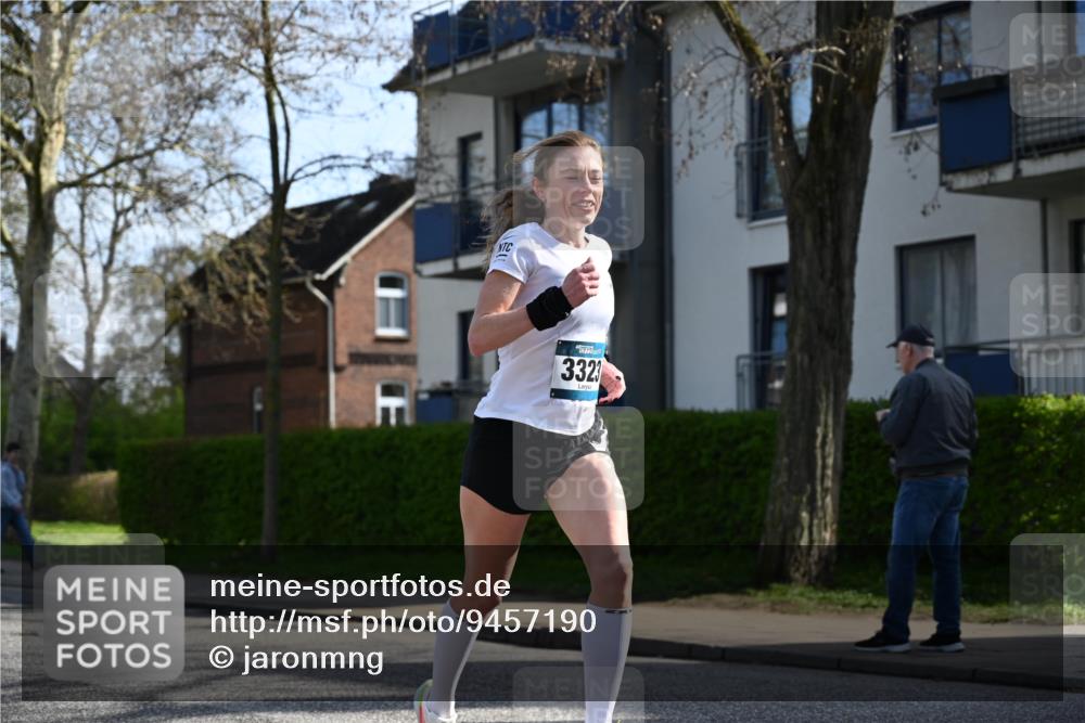 12.04.2026 - 45. Internationalen Wilhelmsburger Insellauf J. Mangold http://msf.ph/oto/9457190 12.04.2026 10:32:40 Ziel 4370, 3983, 3114, 4150, 3296, 3323, 5639, 2071, 3014, 5623, 3708, 4322, 3327, 5764, 5764, 2892 meine-sportfotos.de