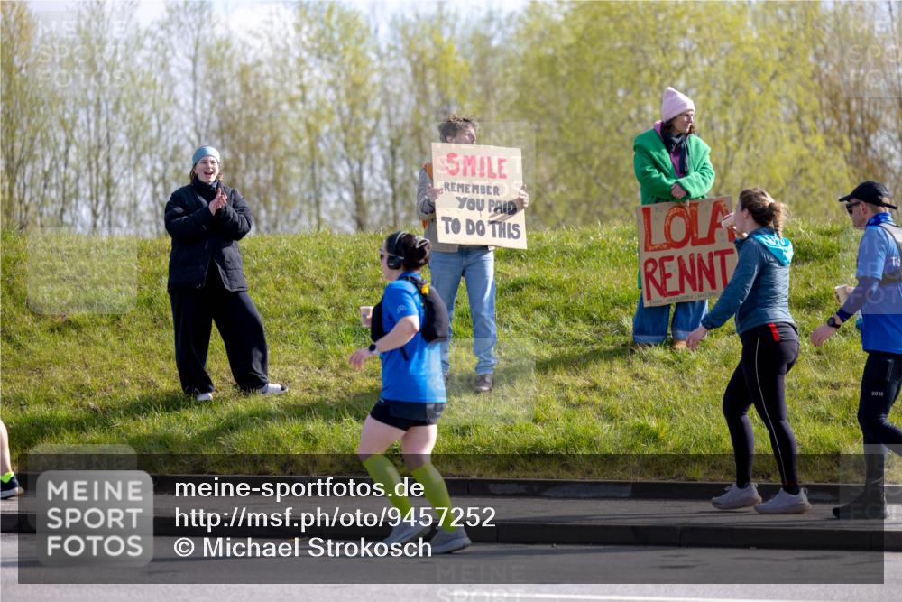 12.04.2026 - 45. Internationalen Wilhelmsburger Insellauf Michael Strokosch http://msf.ph/oto/9457252 12.04.2026 10:27:45 Laufen  meine-sportfotos.de