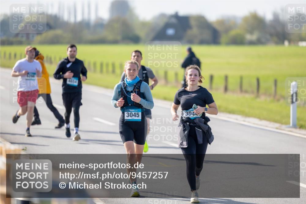 12.04.2026 - 45. Internationalen Wilhelmsburger Insellauf Michael Strokosch http://msf.ph/oto/9457257 12.04.2026 10:29:11 Laufen 6300, 4654, 3045, 3044 meine-sportfotos.de