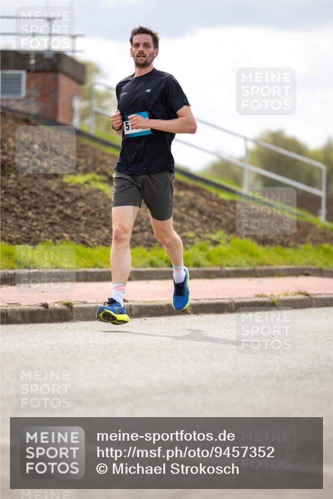 12.04.2026 - 45. Internationalen Wilhelmsburger Insellauf Michael Strokosch http://msf.ph/oto/9457352 12.04.2026 12:36:14 Laufen 5 meine-sportfotos.de