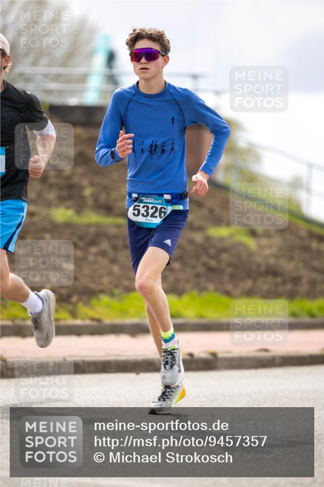 12.04.2026 - 45. Internationalen Wilhelmsburger Insellauf Michael Strokosch http://msf.ph/oto/9457357 12.04.2026 12:36:19 Laufen 45, 5326 meine-sportfotos.de