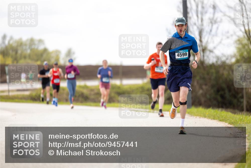 12.04.2026 - 45. Internationalen Wilhelmsburger Insellauf Michael Strokosch http://msf.ph/oto/9457441 12.04.2026 12:40:31 Laufen 4599 meine-sportfotos.de
