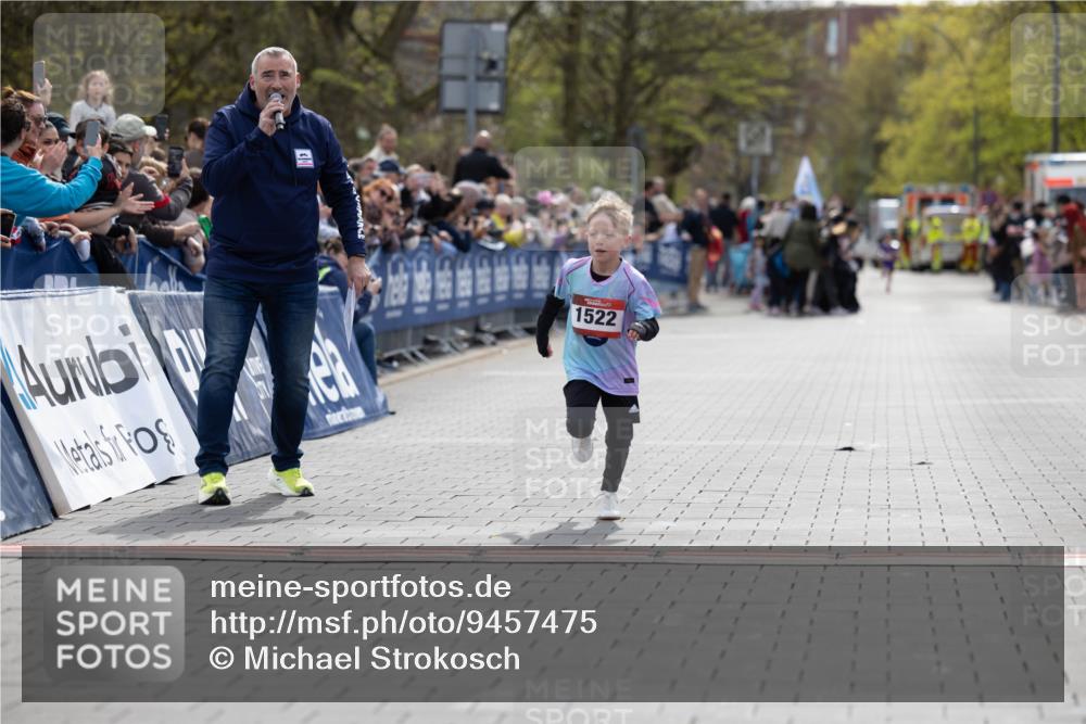 12.04.2026 - 45. Internationalen Wilhelmsburger Insellauf Michael Strokosch http://msf.ph/oto/9457475 12.04.2026 14:08:02 Laufen 1522 meine-sportfotos.de