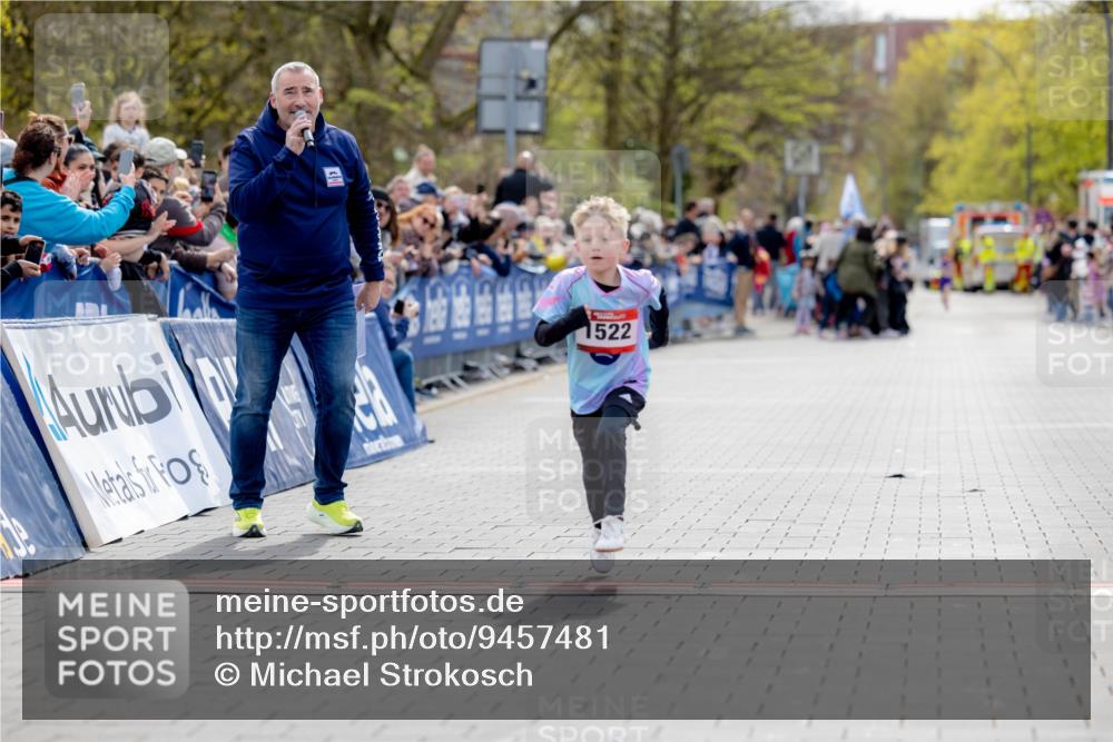 12.04.2026 - 45. Internationalen Wilhelmsburger Insellauf Michael Strokosch http://msf.ph/oto/9457481 12.04.2026 14:08:02 Laufen 1522 meine-sportfotos.de